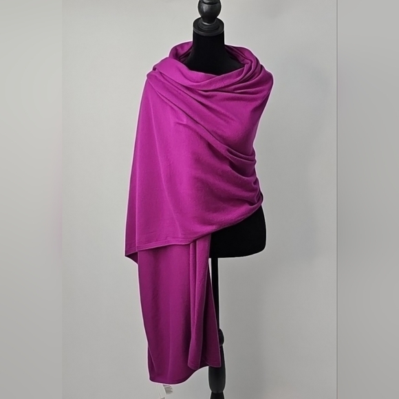Chico's Vibrant Rasberry Wrap Quiet Luxury Sophisticated Classic Cozy Warm - Picture 11 of 11